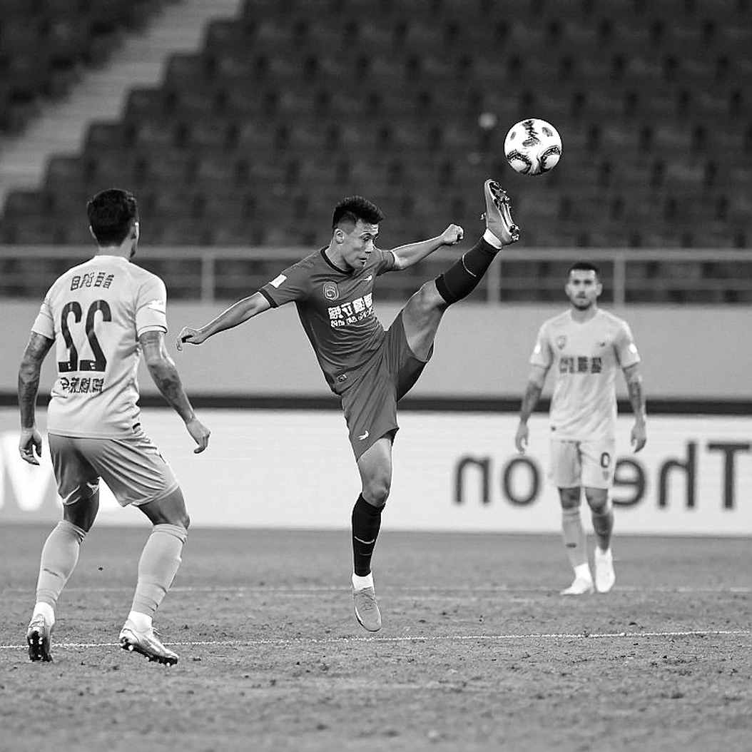 37 प्रतिशत का भ्रम: हेनरी मार्टिन की 'वापसी' और अमेरिका का संकरा हमला 37 प्रतिशत का भ्रम: हेनरी मार्टिन की 'वापसी' और अमेरिका का संकरा हमला